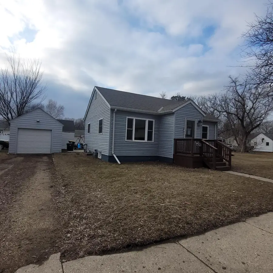 824 Collins Avenue, Windom, MN 56101 - #2