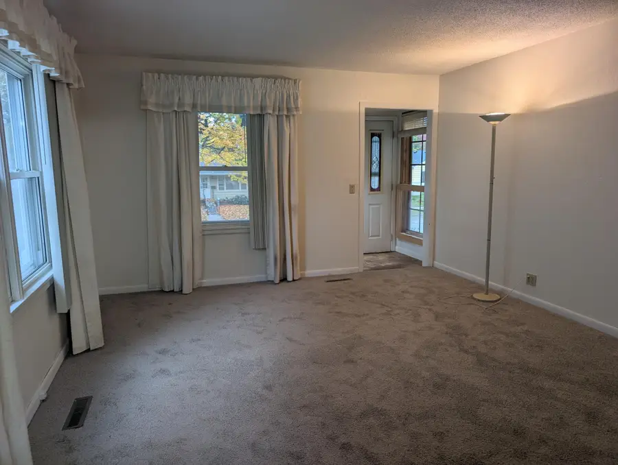 5027 6th Street Ne, Columbia Heights, MN 55421 - #3