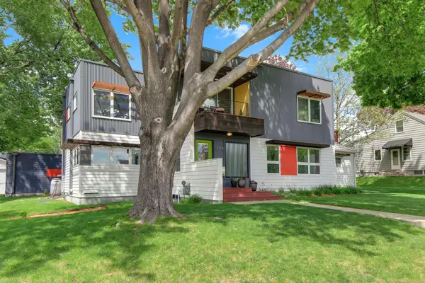 2199 Pinehurst Avenue, Saint Paul, MN 55116