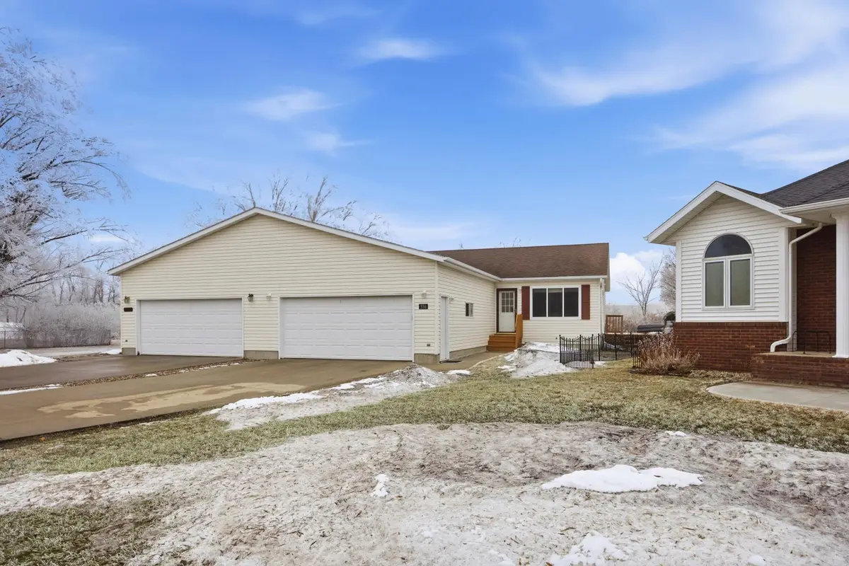 536 10th Avenue N, Casselton, ND 58012 - #1