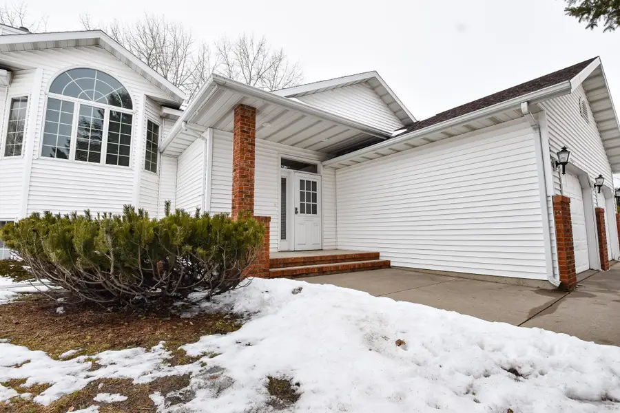 1807 33rd Street S, Moorhead, MN 56560 - #3