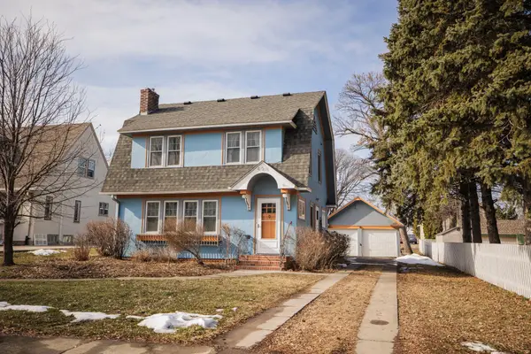 405 E 3rd Street, Morris, MN 56267