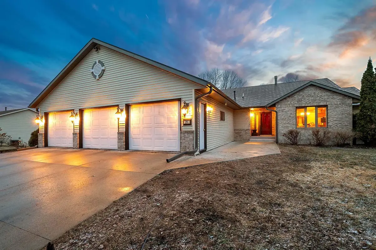 141 Fairlawn Avenue E, Winsted, MN 55395 - #1