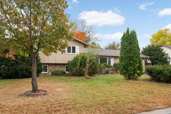 7816 Scott Avenue N, Brooklyn Park, MN 55443