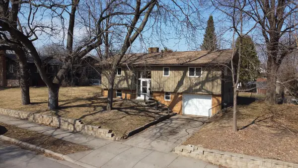 526 4th Street W, Hastings, MN 55033
