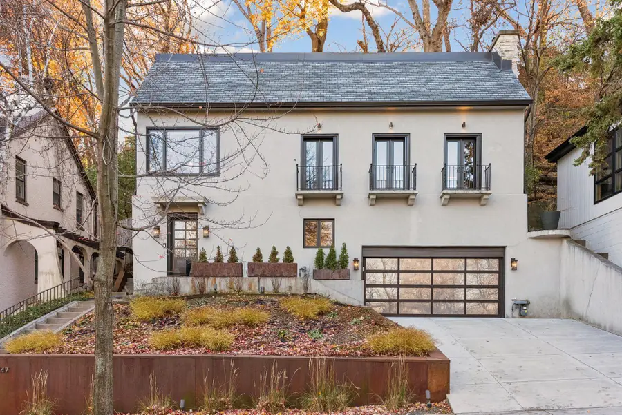 747 Kenwood Parkway, Minneapolis, MN 55403 - #2