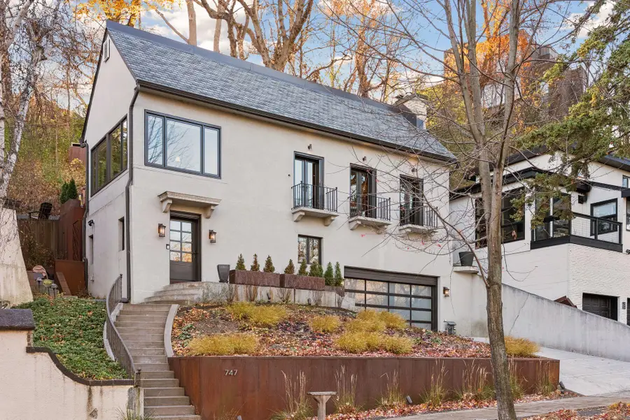 747 Kenwood Parkway, Minneapolis, MN 55403 - #3