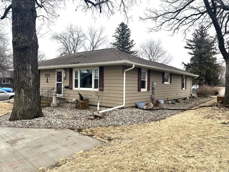 1323 Oak Beach Drive, Fairmont, MN 56031 - #2