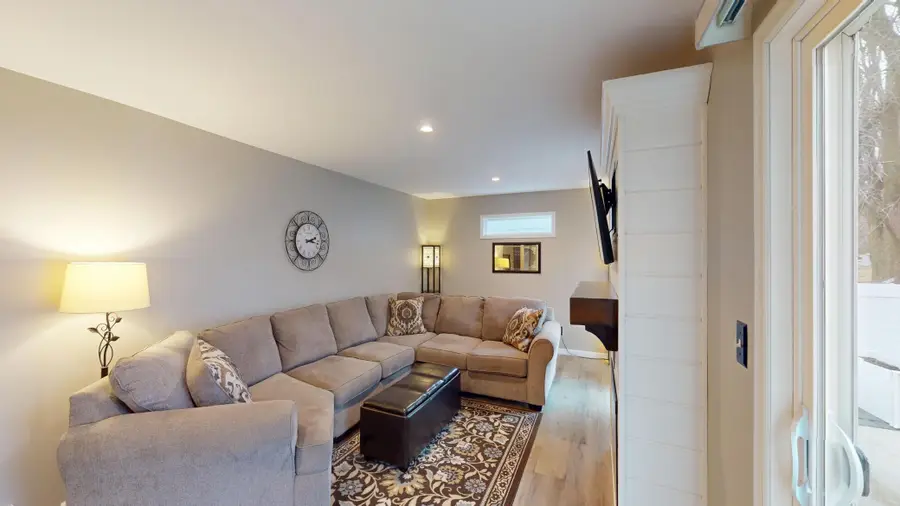 2021 Bridge Avenue, Albert Lea, MN 56007 - #2