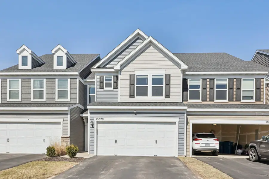 18528 60th Avenue N, Plymouth, MN 55446 - #3