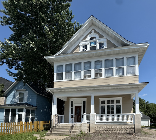 2221 Bloomington Avenue, Minneapolis, MN 55404