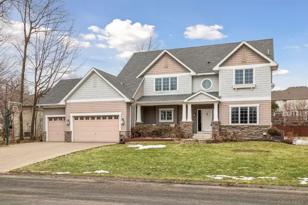 9328 Woodridge Way, Savage, MN 55378