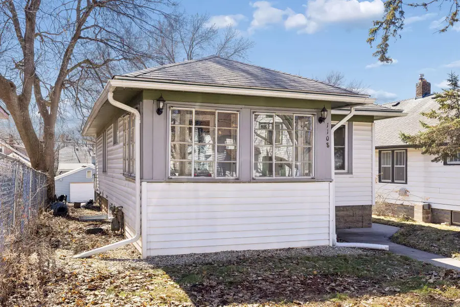 1108 6th Street E, Saint Paul, MN 55106 - #3