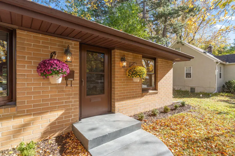 9523 10th Avenue S, Bloomington, MN 55420 - #2