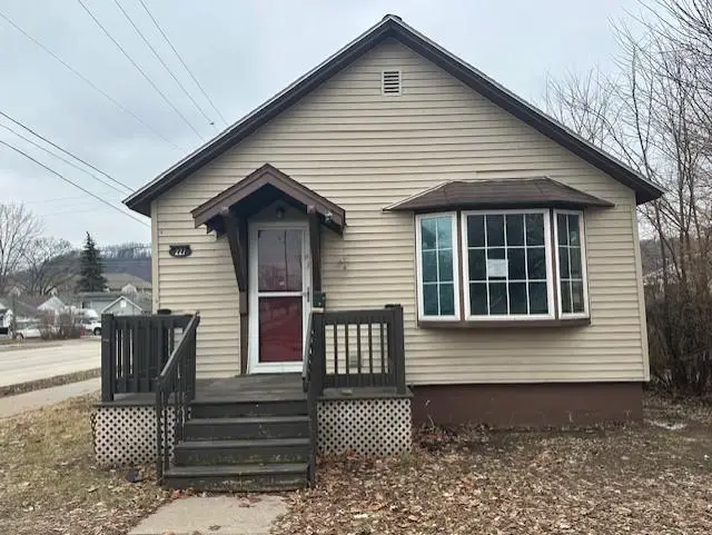 227 E 10th Street, Winona, MN 55987 - #1