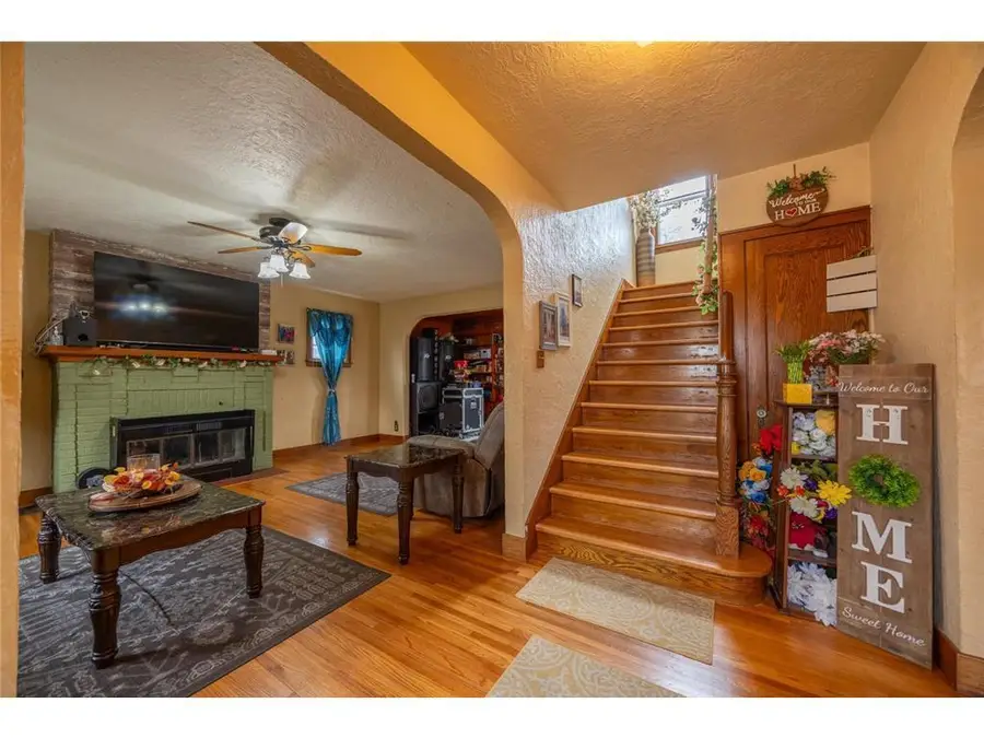 902 4th Avenue Sw, Austin, MN 55912 - #2