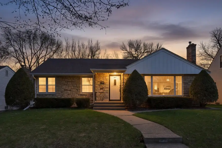 1887 Bohland Avenue, Saint Paul, MN 55116 - #2