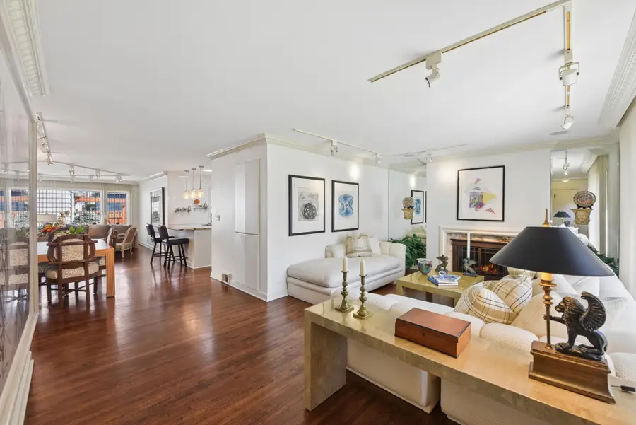 1887 Bohland Avenue, Saint Paul, MN 55116 - #3