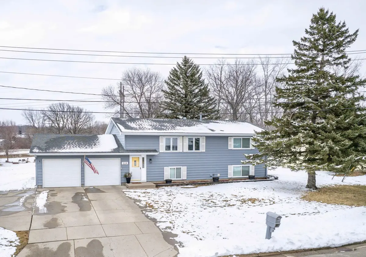 1224 Lenore Way, Fergus Falls, MN 56537 - #1