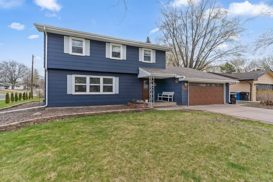 5271 Buchanan Street Ne, Fridley, MN 55421 - #2