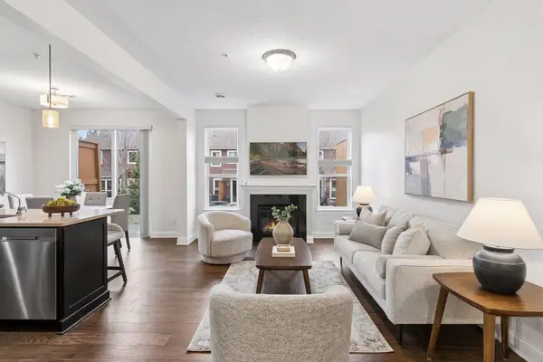 3154 Countryside Avenue #B, Woodbury, MN 55129