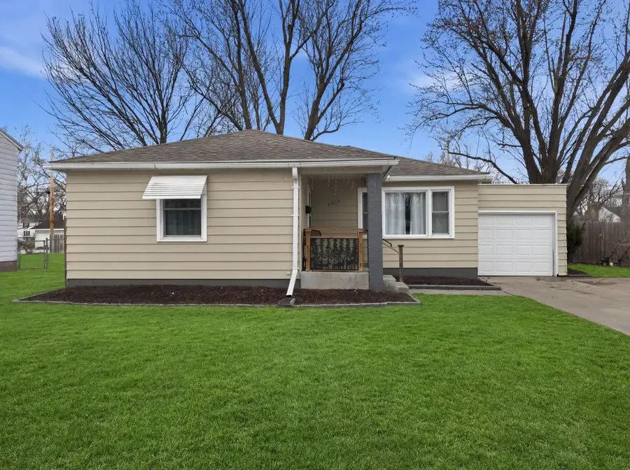 1814 Benton Avenue, Eau Claire, WI 54701 - #2