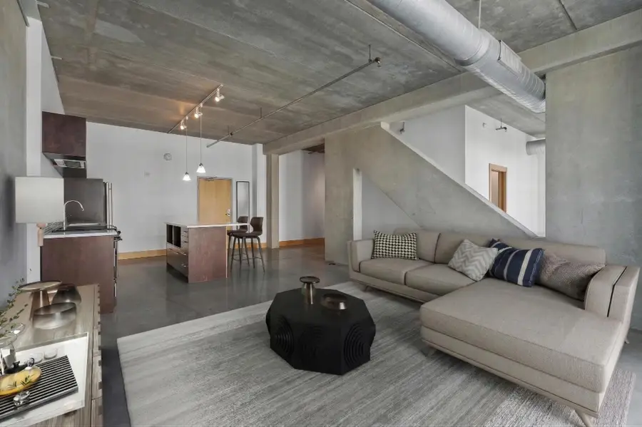 345 6th Avenue N #406, Minneapolis, MN 55401 - #3