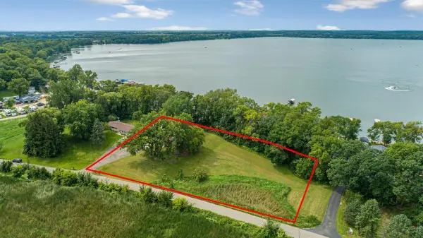 16930 Elmore Trail, Faribault, MN 55021