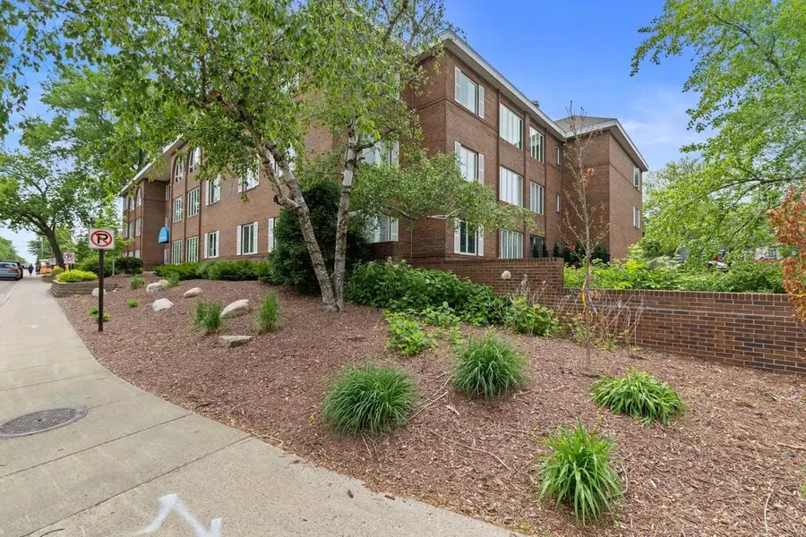 5100 S France Avenue S #305, Edina, MN 55410 - #3