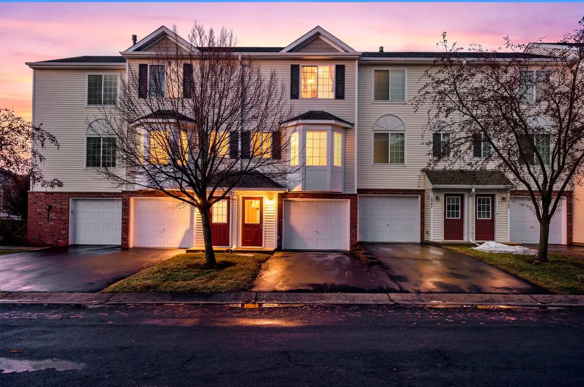 2945 Village Circle, Chanhassen, MN 55317 - #1