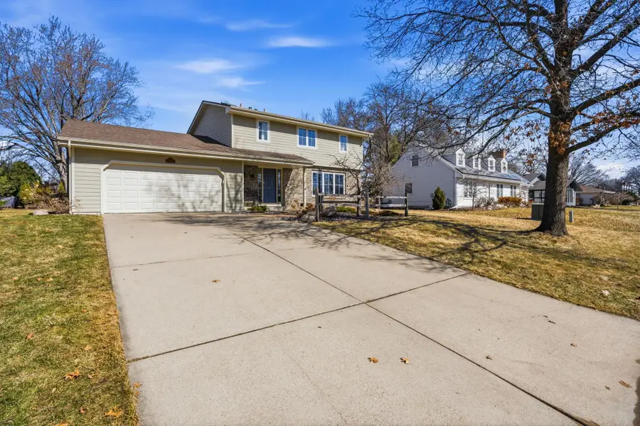 9736 Oxborough Road, Bloomington, MN 55437 - #3
