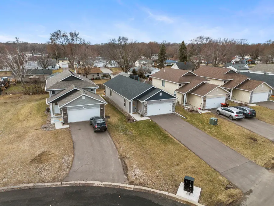 7387 Degrio Way, Inver Grove Heights, MN 55076 - #2