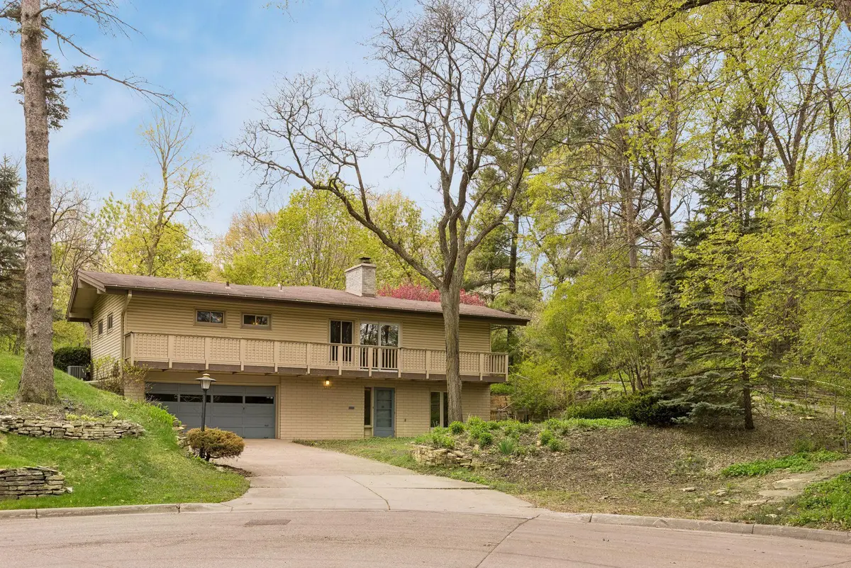 5217 Windsor Avenue, Edina, MN 55436 - #1