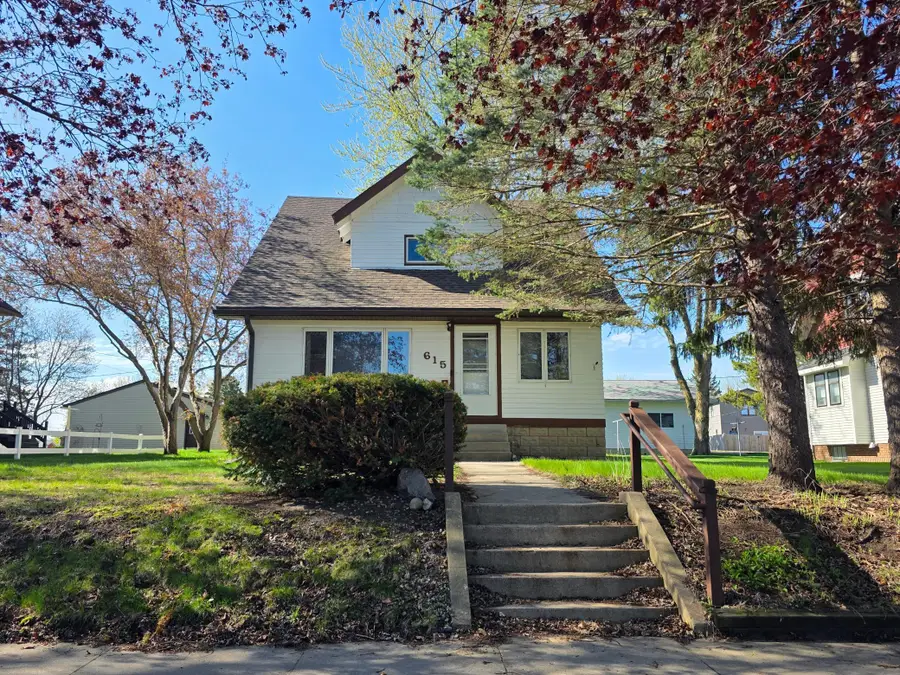 615 7th Street, Kenyon, MN 55946 - #2