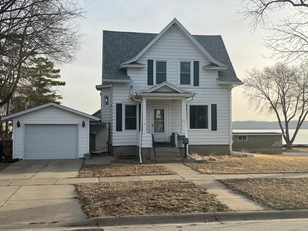 719 S Oak Street, Lake City, MN 55041