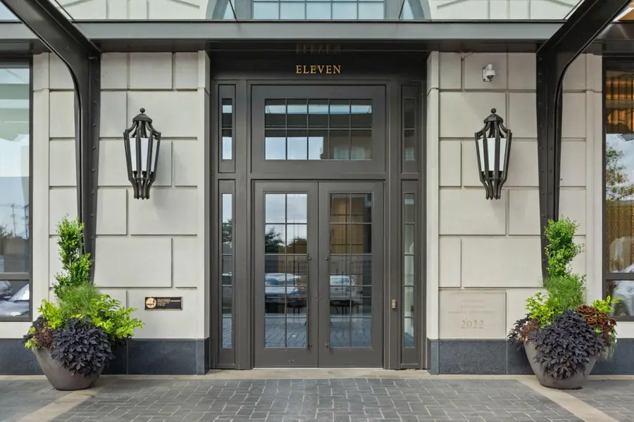 1111 W River Parkway #11C, Minneapolis, MN 55415 - #3