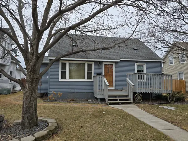 327 20th Avenue N, Saint Cloud, MN 56303