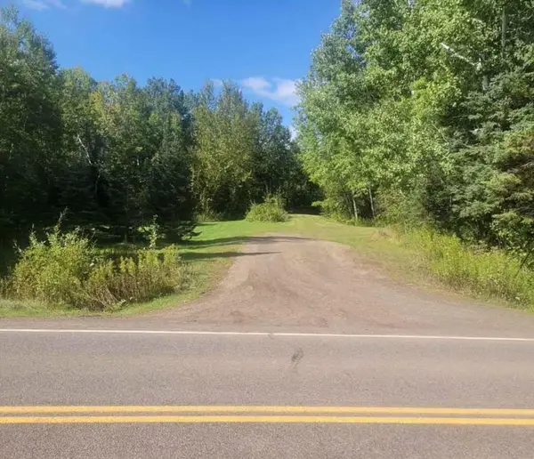 5377 Mcquade Road, Duluth, MN 55804