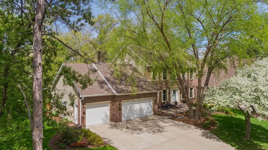 75 Wildridge Road, Mahtomedi, MN 55115 - #2
