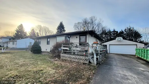 2078 Diffley Road, Eagan, MN 55122