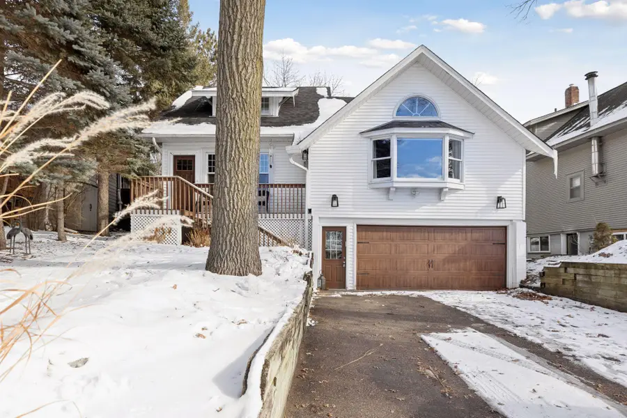 1040 Summit Avenue, Mahtomedi, MN 55115 - #3