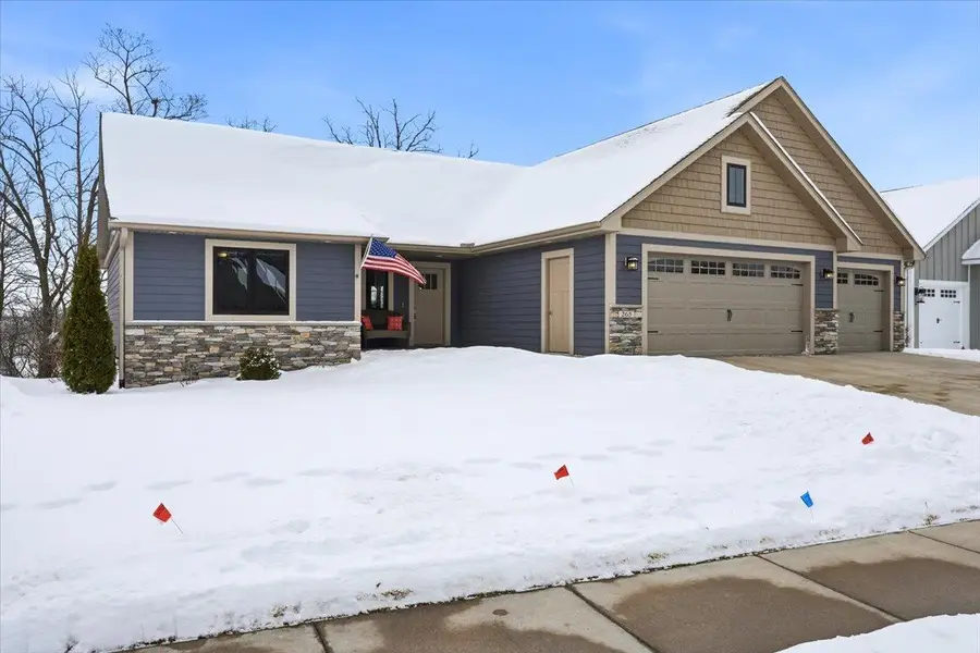 265 Vista Circle, River Falls, WI 54022 - #3