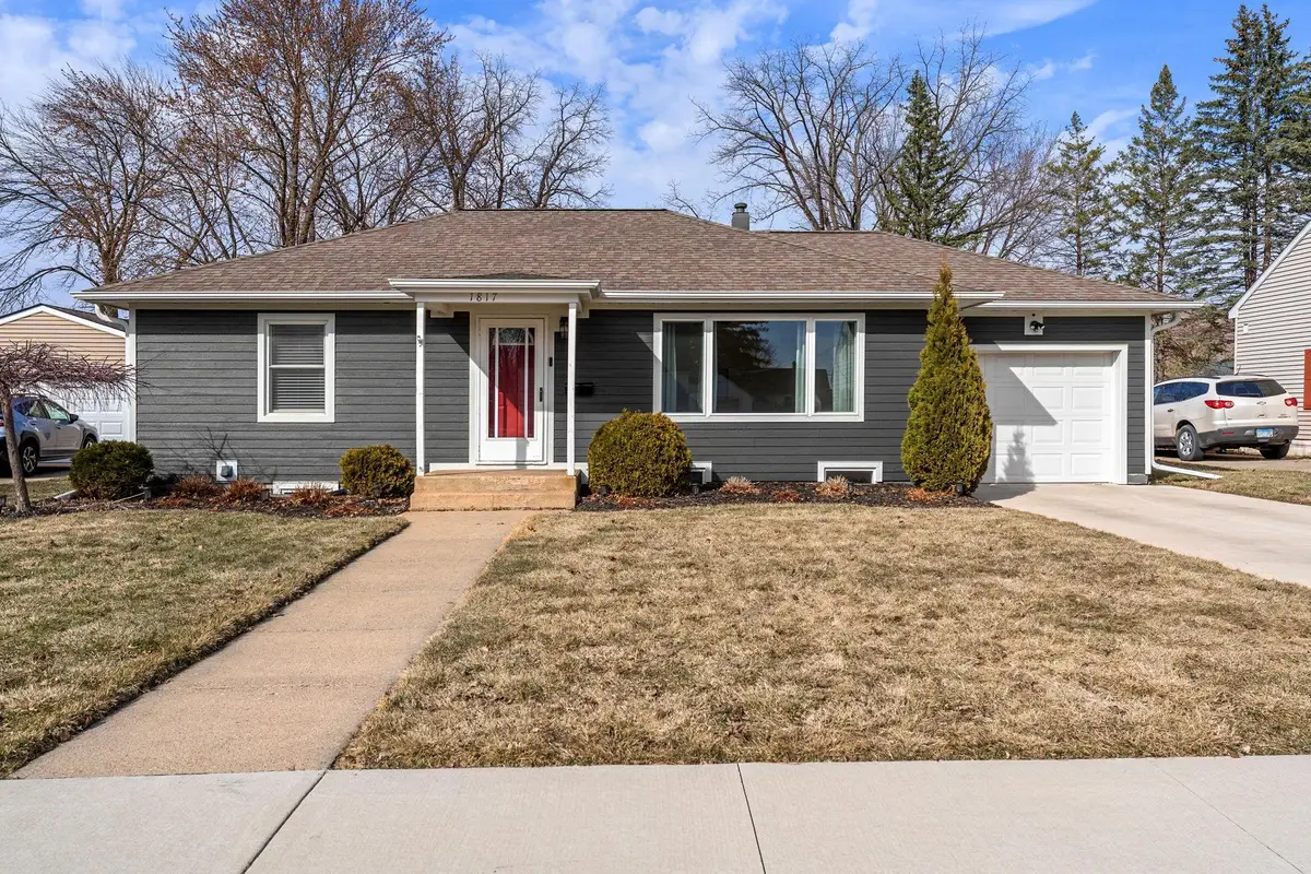 1817 1st Avenue Ne, Austin, MN 55912 - #1