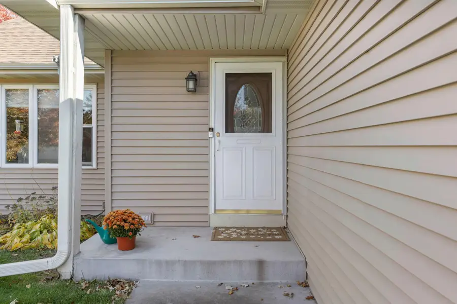 7887 Dempsey Way, Inver Grove Heights, MN 55076 - #3