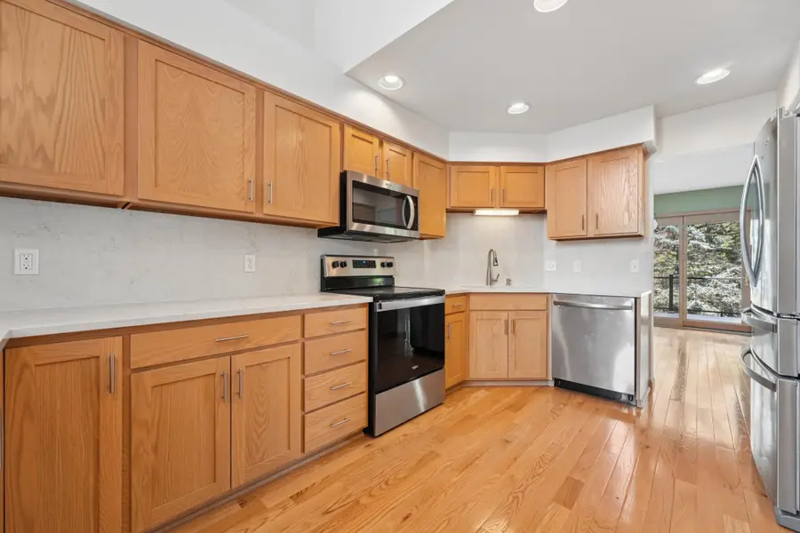 7408 Cahill Road, Edina, MN 55439 - #2