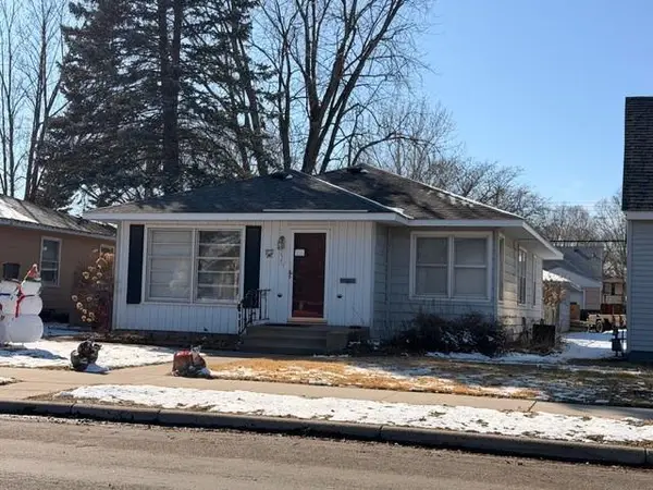 237 23rd Avenue N, Saint Cloud, MN 56303