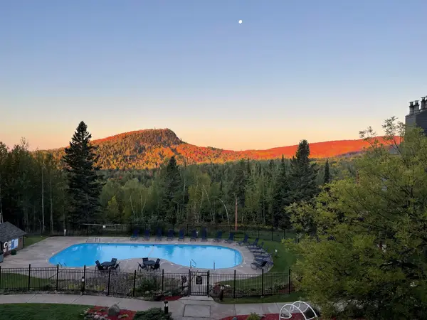 128 Bridge Run Lane #B, Lutsen, MN 55612