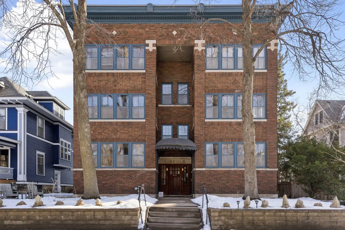 666 Lincoln Avenue #B, Saint Paul, MN 55105 - #1