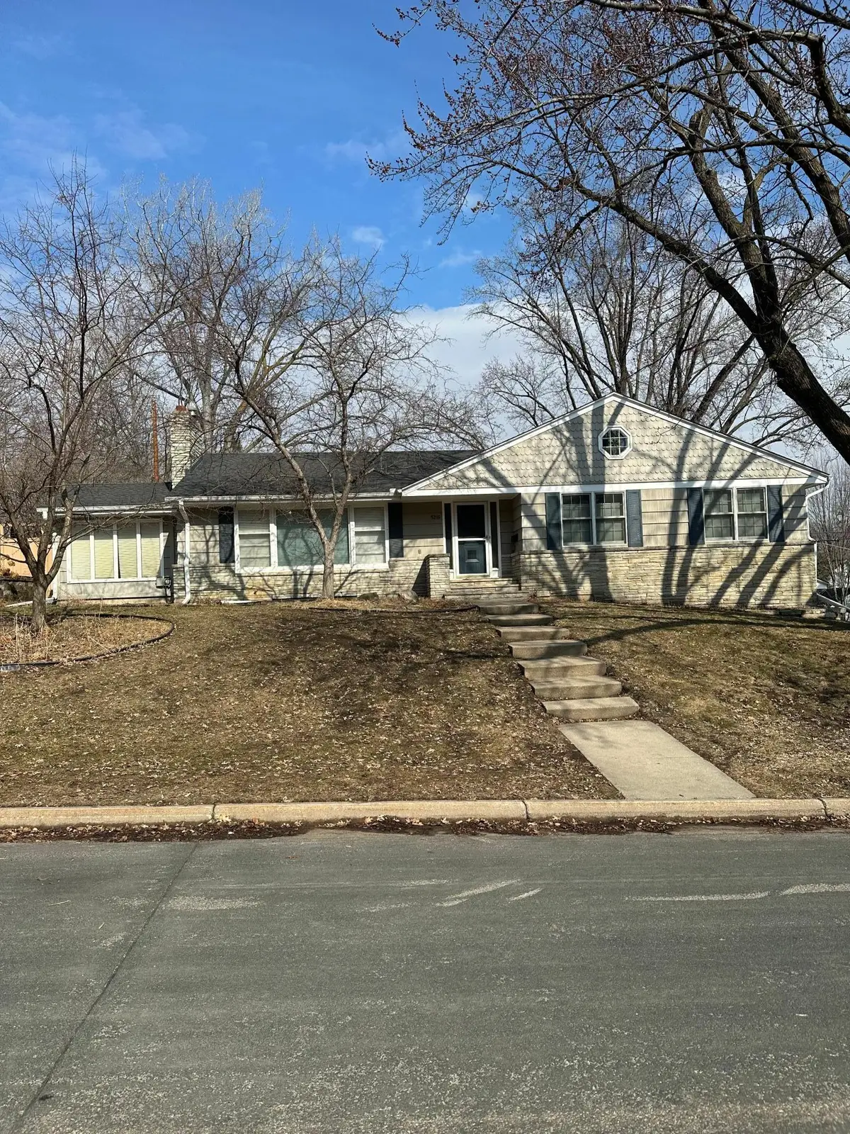 5216 Hollywood Road, Edina, MN 55436 - #1