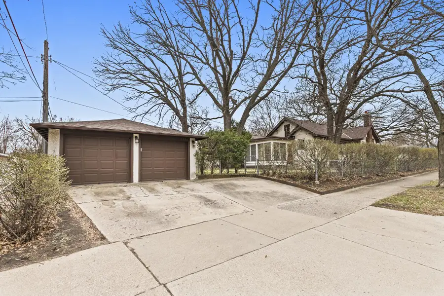 3301 44th Avenue S, Minneapolis, MN 55406 - #3